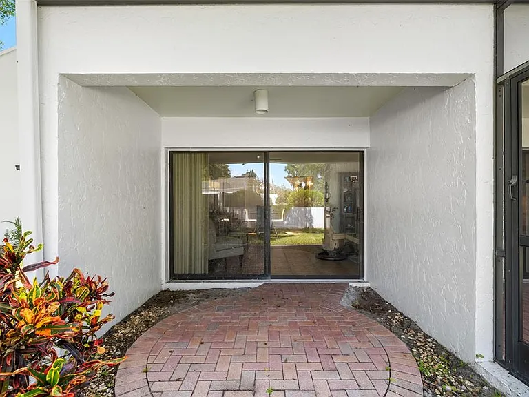 4156 Northmeadow Cir #4156 — Photo 30