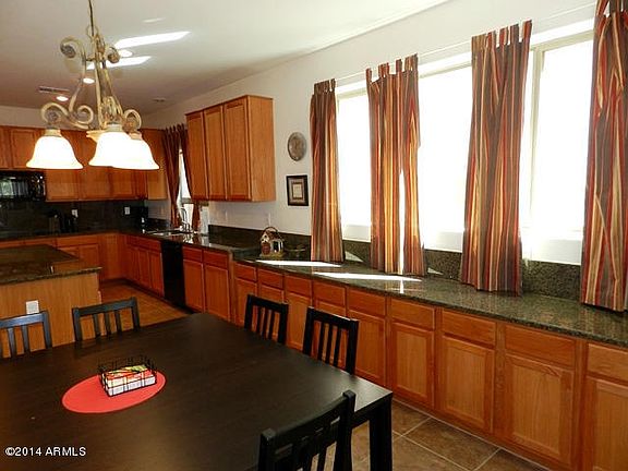 2nd image of 113 W Pasture Canyon Dr