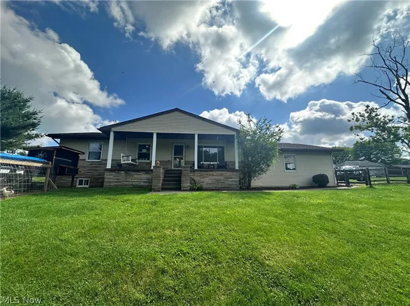 2 Sycamore St, Caldwell, OH 43724