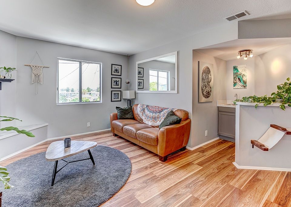 1st image of 4380 Temecula St Unit 5