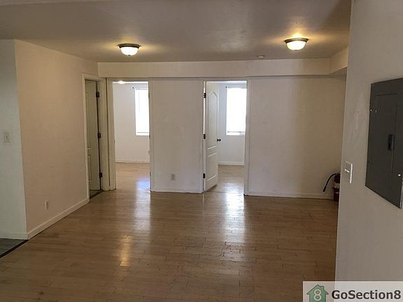 4th image of 1674 Kirkwood Ave #5B