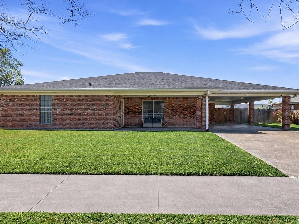 1st image of 211 Melody Dr