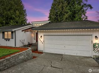 16825 17th Avenue SE, Bothell, WA 98012