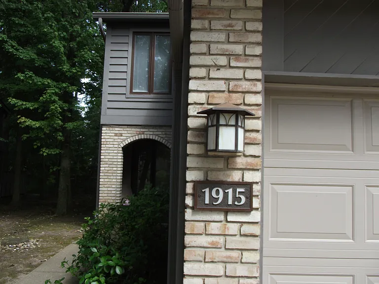 1915 Savannah Pkwy — Photo 12
