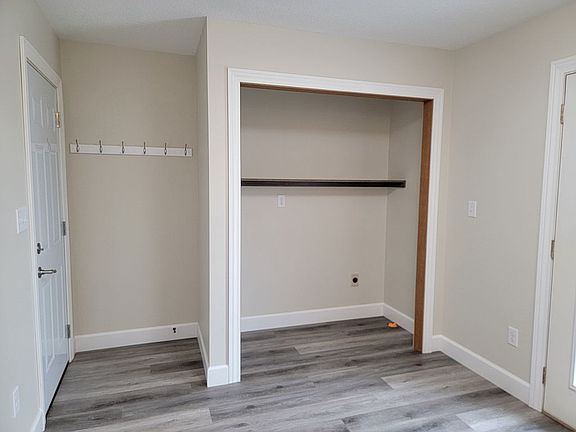 Laundry Area 