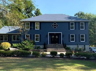 31 Tower Hill Ln, Kinnelon, NJ 07405