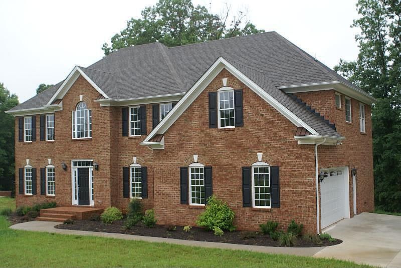 1st image of 101 Summerwood Ln