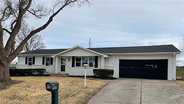 1st image of 2308 Glenn Dr