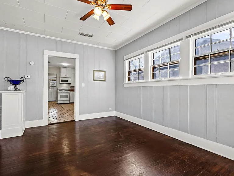1310 W Morton St — Photo 15
