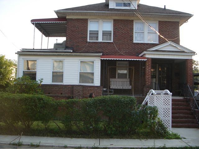 1st image of 18 Grandview Ter