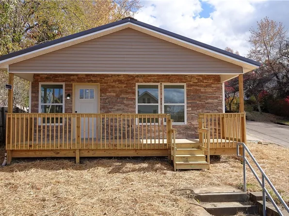 1873 S Main St, Akron, OH 44301