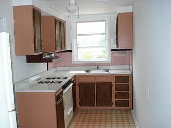 2nd image of 2209 Bond Ave