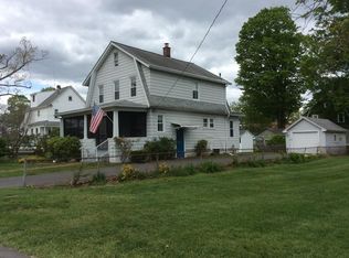 8 Park Pl, East Longmeadow, MA 01028