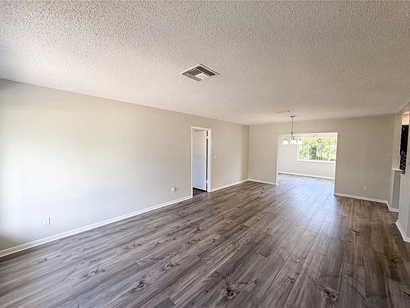 3rd image of 9281 BAY DRIVE