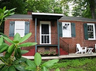 712 Sylvan Blvd, Hendersonville, NC 28791