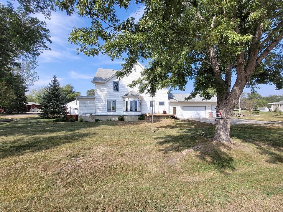 310 E 6th St, Plankinton, SD 57368 Zillow