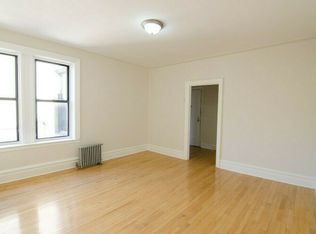 9830 67th Ave APT 4K, Flushing, NY 11374