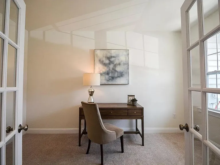 133 Woodwinds Dr — Photo 3