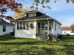 921 Curtis Ave, Joliet, IL 60435