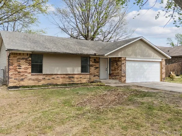 103 Cedar St, Mannford, OK 74044