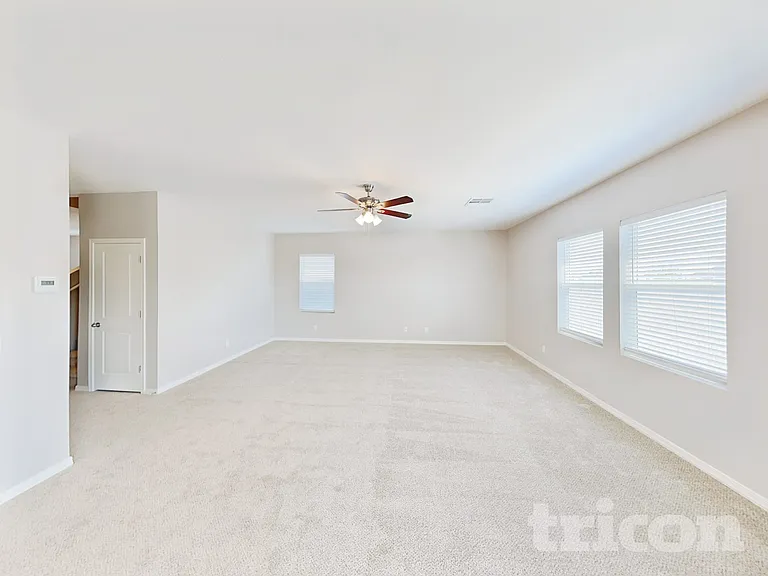 379 W Mammoth Cave Dr — Photo 16