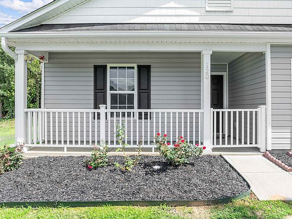 5th image of 120 Vista Hill Dr