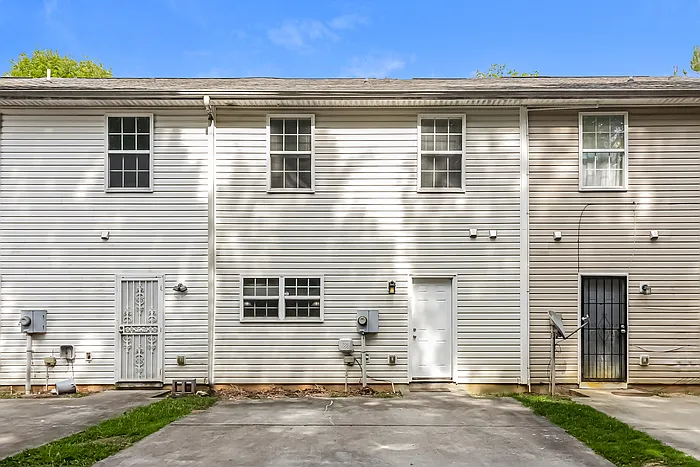6427 Olmadison Ln — Photo 13