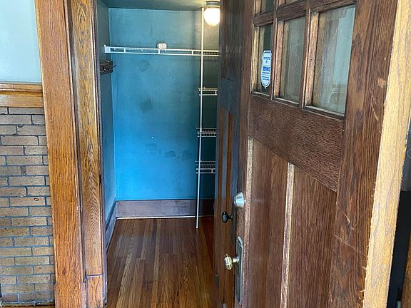 2nd image of 139 N Park Ave #1