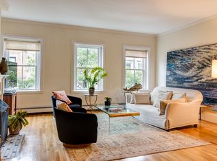 39 Grove St #3, Boston, MA 02114