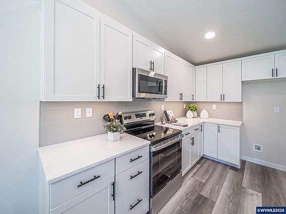 3rd image of 3206 S 13th St