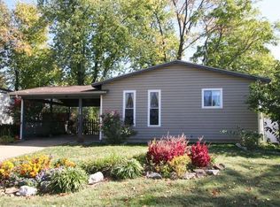 1436 Ramona Ln, Saint Charles, MO