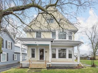 39 W Sandusky St, Fredericktown, OH 43019