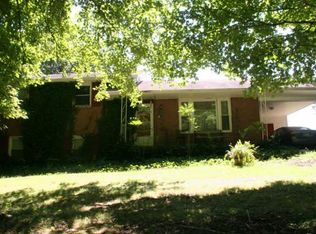 530 Martin Rd, Clarksville, TN 37042