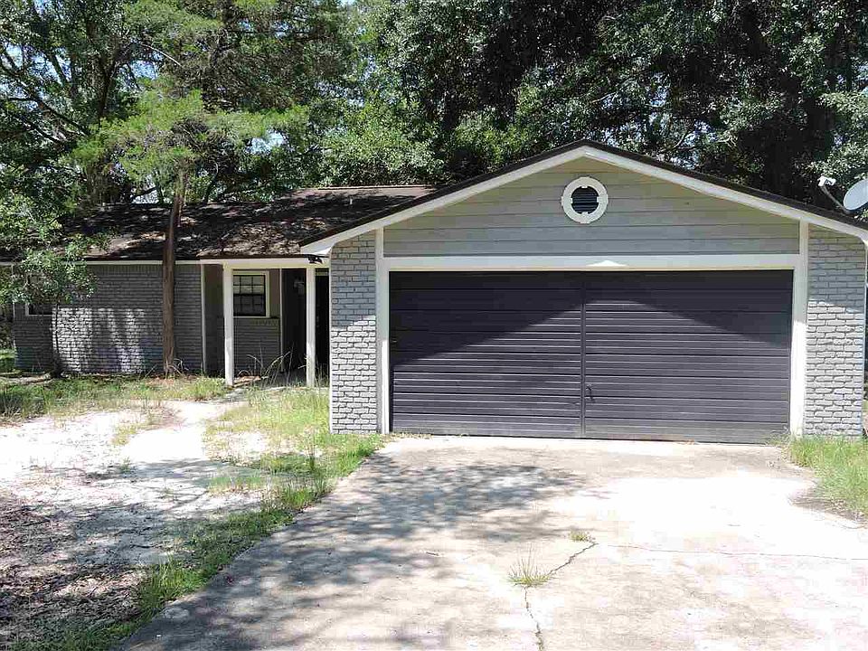 1st image of 3200 Abbington Ln