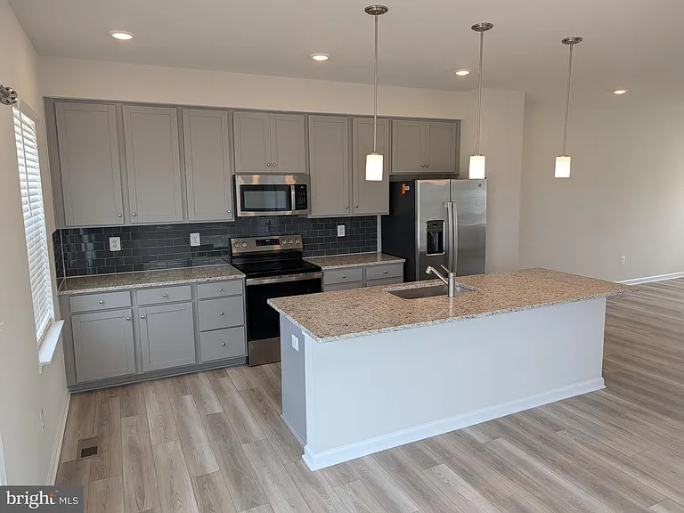 237 Swan Field Ave — Photo 15