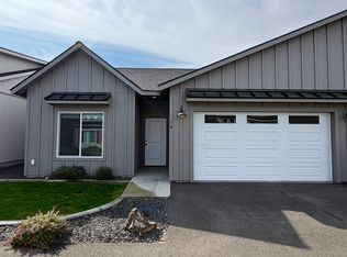 5810 Midland Ln #74, Pasco, WA 99301