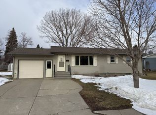 1228 6th St NE, Devils Lake, ND 58301