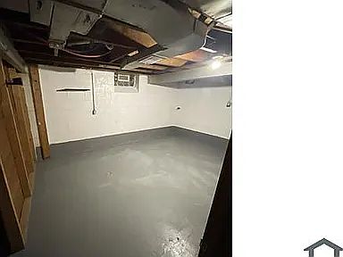 2nd image of 18706 Blackmoor St