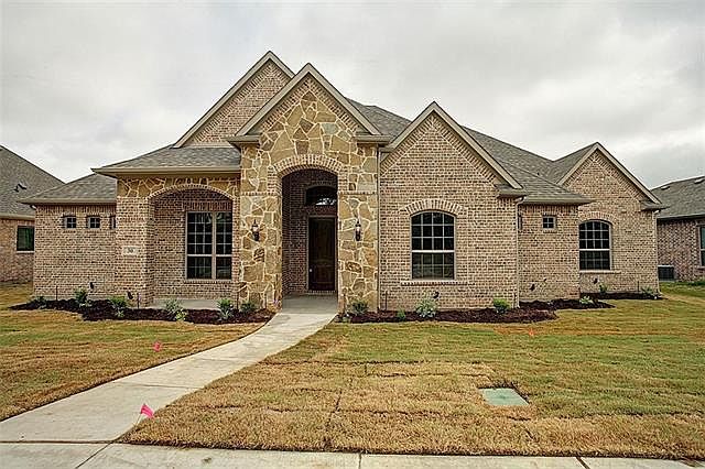 1st image of 30 Shadydale Ln