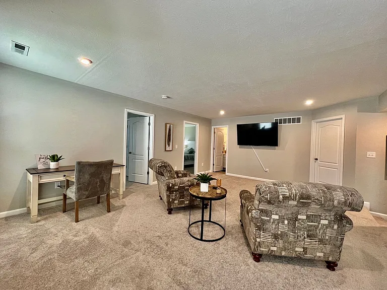 952 Southline Dr — Photo 21