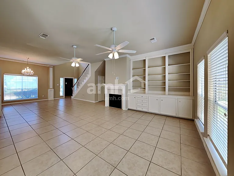 13143 Mills River St — Photo 9