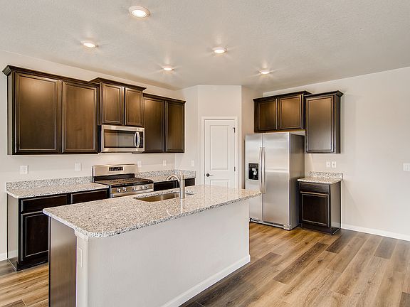 All kitchen appliances included
