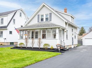 42 Simmons St, Rochester, NY 14606