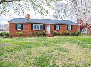 8171 Newman Dr, Mechanicsville, VA 23116