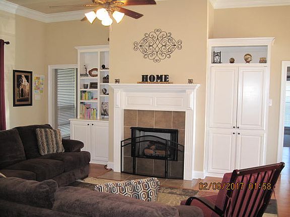 3rd image of 12549 Sylvan Ct