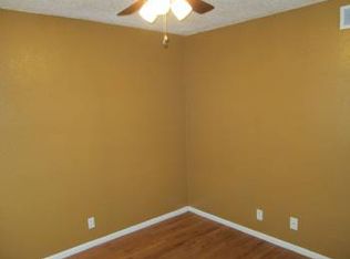 208 Victor St APT 9, San Antonio, TX 78209
