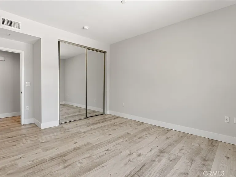 5820 La Mirada Ave #402 — Photo 22