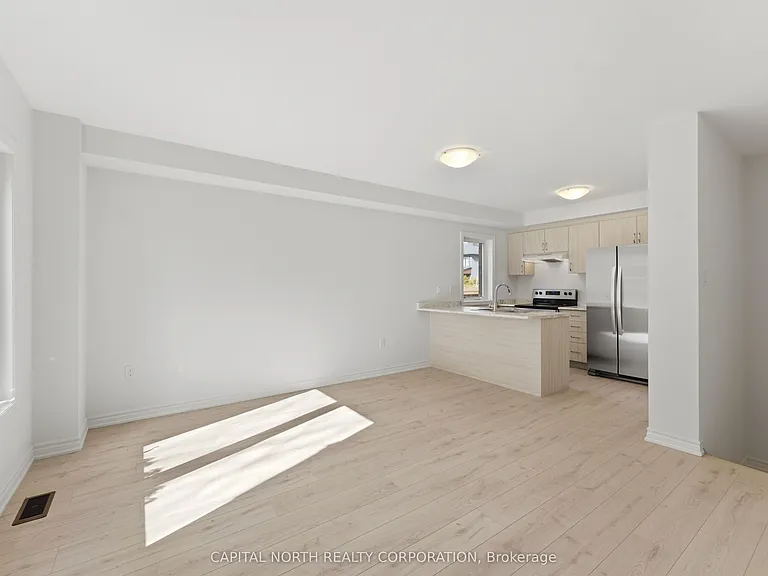 46 Touraine Ave #3 — Photo 6