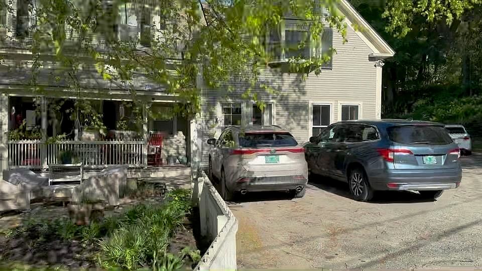 1st image of 43 Pleasant St