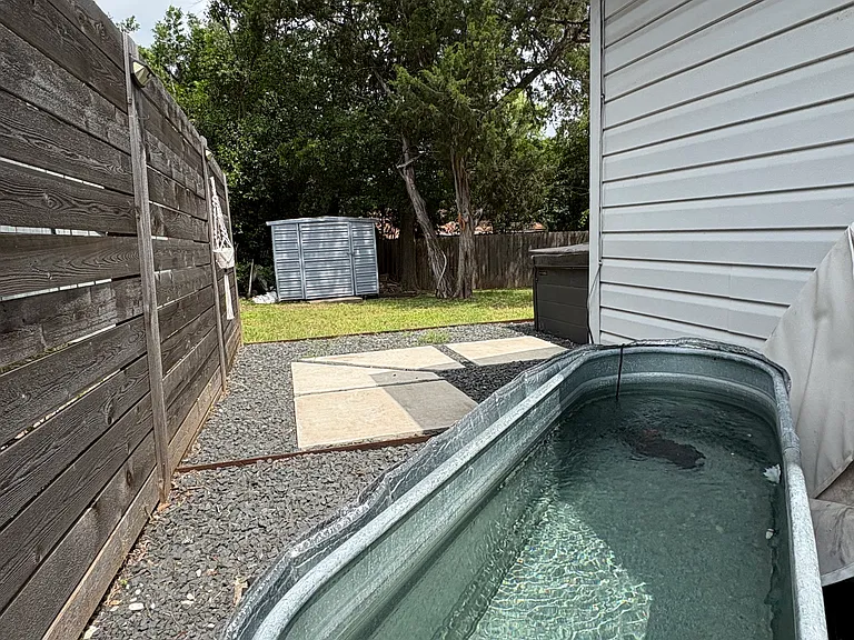 Polar Monkey cold plunge - super refreshing and great for muscle recovery, mental focus, and reducing stress.